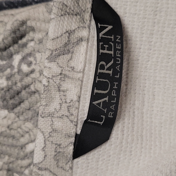 Ralph Lauren Kitchen Towels - Picture 5 of 5